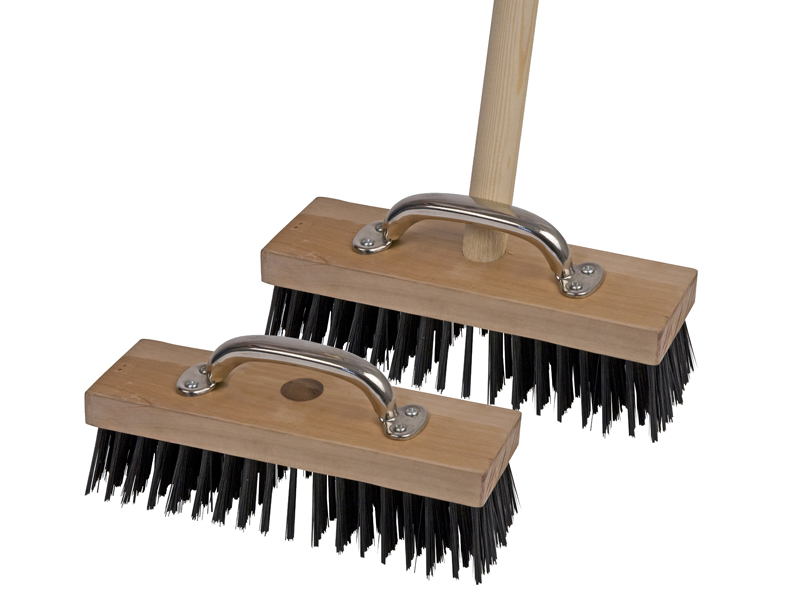 Stahlbuerste_mit_Handgriff_und_Stieleinsatz Stahlbuerste_mit_Handgriff_und_Stieleinsatz