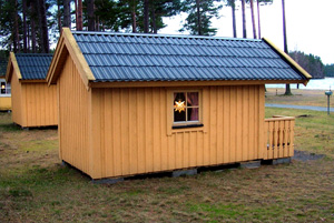 Schlammfarbe_gelbocker_holzhaus.jpg