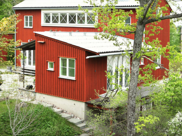 Falurodfarg_ljusrod_Haus