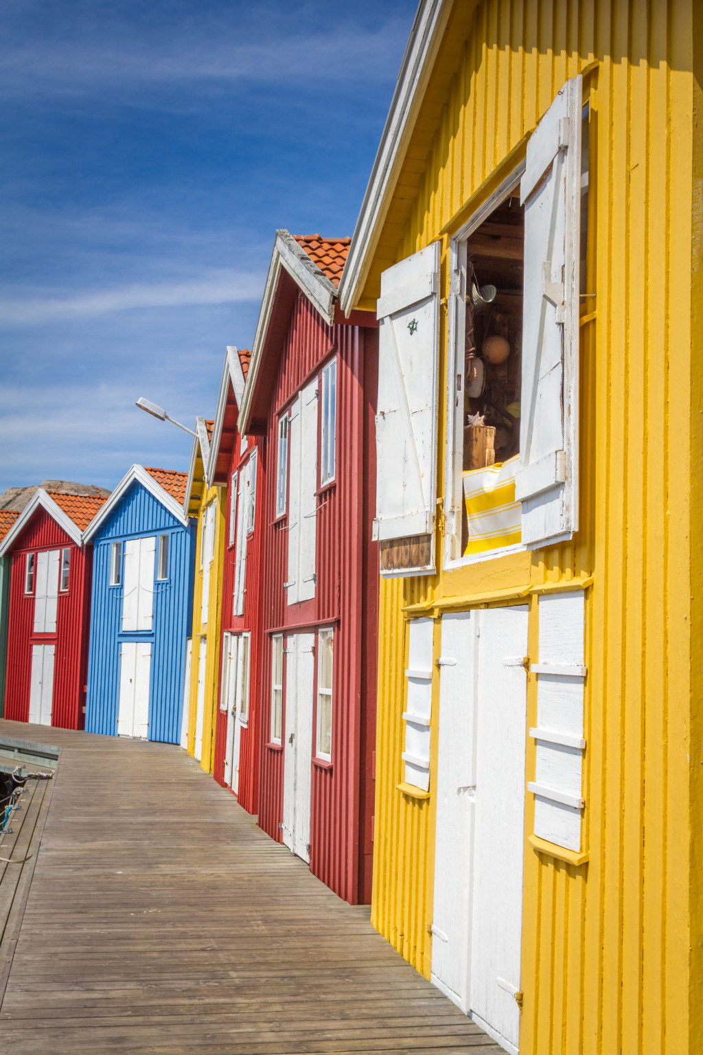 Bunte_Strandhaeuser_Oden.jpg